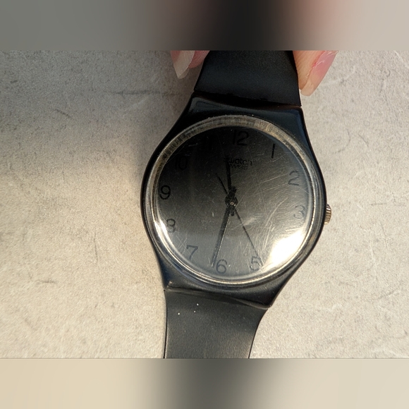 WORKING 1985 Vintage Rare Full Black Swatch Watch, Swiss Made Watch 80s - Picture 3 of 5